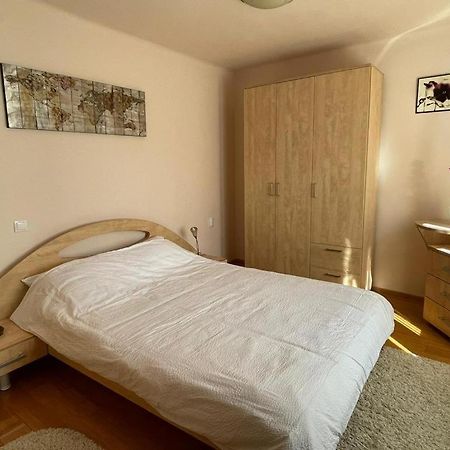 Winterland Sf.Ioan Appartement Braşov Buitenkant foto