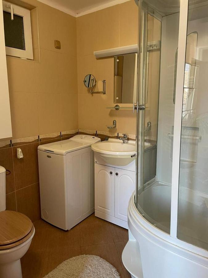 Winterland Sf.Ioan Appartement Braşov Buitenkant foto